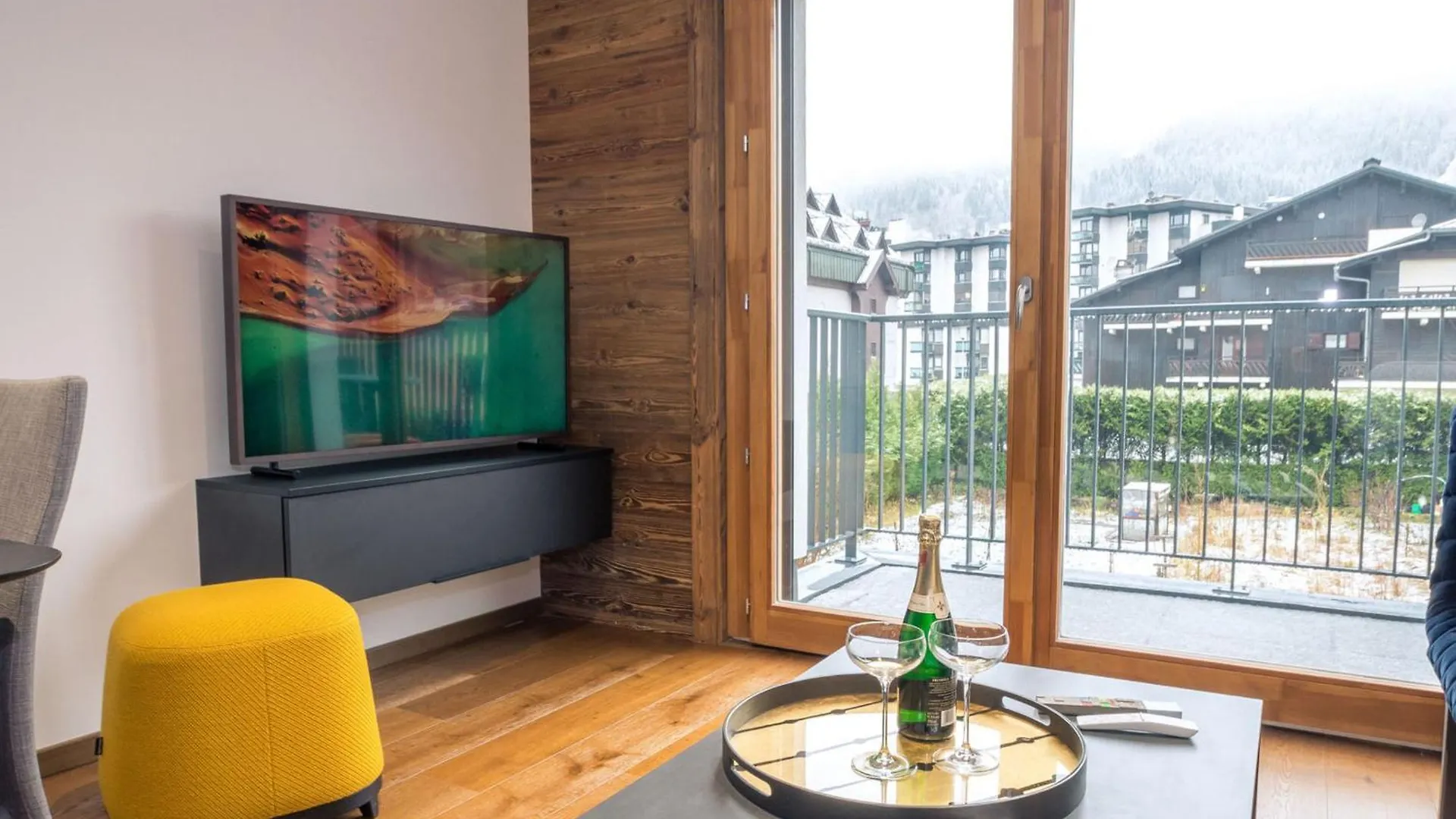 Appartement Neuf Et Equipe Au Centre De Chamonix - Fr-1-343-220 France
