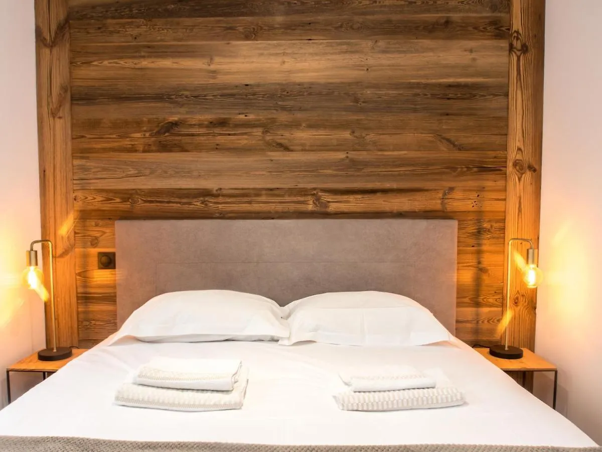 Apartment Appartement Neuf Et Equipe Au Centre De Chamonix - Fr-1-343-220